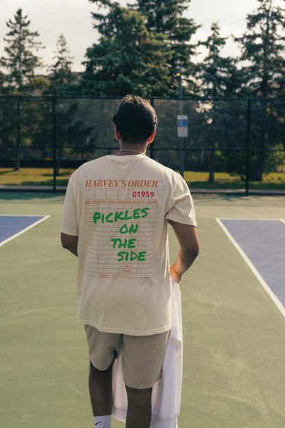 T-shirt « Cornichons sur le côté »